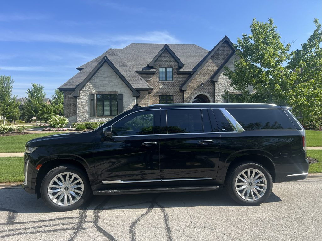 Cadillac Escalade - Chicago Black Car Service Escalade Luxury and class
